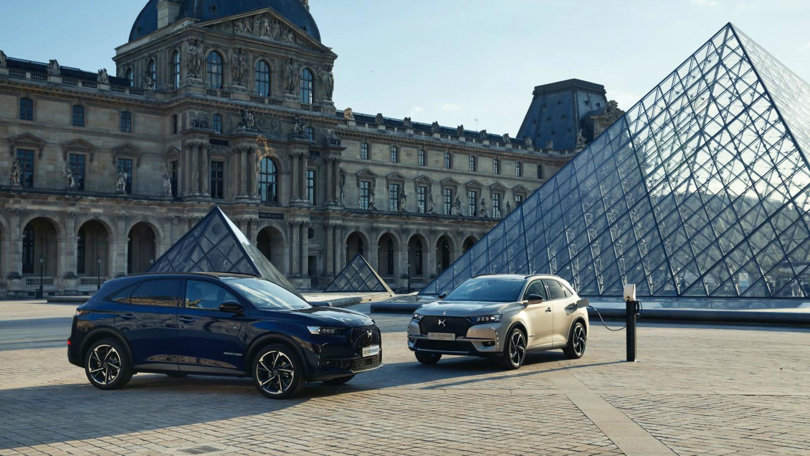 Νέο DS 7 Crossback Louvre